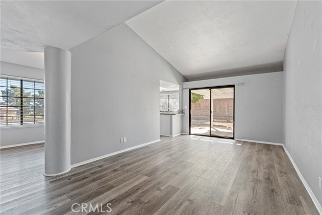 4508 4508 Paseo Hermoso, Palmdale CA: https://media.crmls.org/medias/af23a9b6-755b-4f84-95dd-1fb662314764.jpg