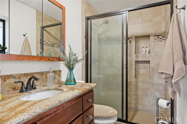 Detail Gallery Image 7 of 36 For 32565 Scandia Dr, Running Springs,  CA 92382 - 3 Beds | 2 Baths