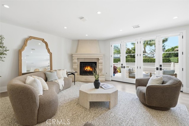 1000 Highview Ave, Manhattan Beach, California 90266, 5 Bedrooms Bedrooms, ,4 BathroomsBathrooms,Residential,For Sale,Highview Ave,SB25254287