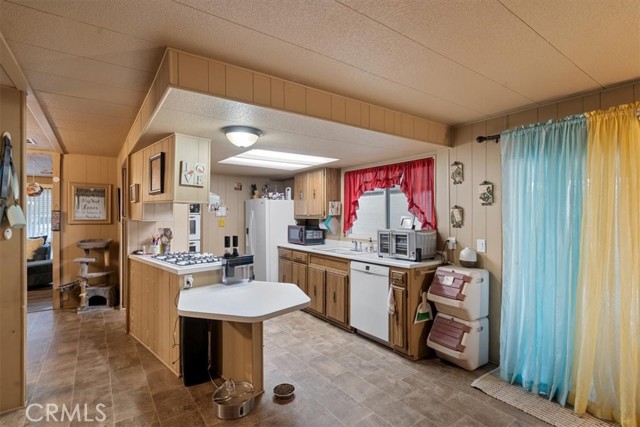 Detail Gallery Image 11 of 32 For 34111 Wildwood Canyon Rd #136,  Yucaipa,  CA 92399 - 2 Beds | 2 Baths