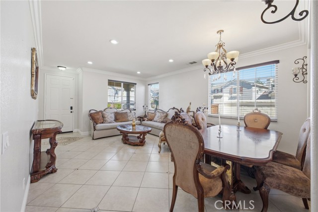 Detail Gallery Image 11 of 72 For 33413 Alagon, Temecula,  CA 92592 - 4 Beds | 2/1 Baths