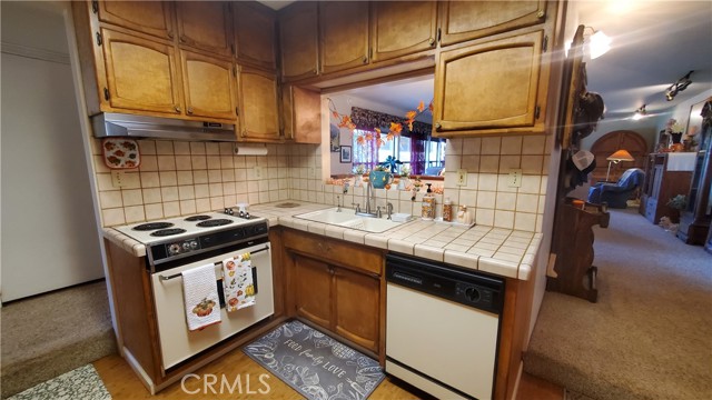 Detail Gallery Image 16 of 64 For 5129 Toyon, Paradise,  CA 95969 - 3 Beds | 3/1 Baths