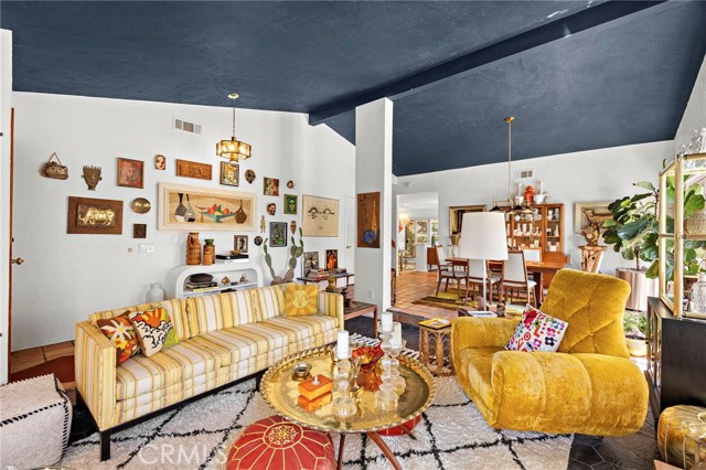 Detail Gallery Image 19 of 55 For 25962 Ernestine Ct, Laguna Hills,  CA 92653 - 3 Beds | 2/1 Baths