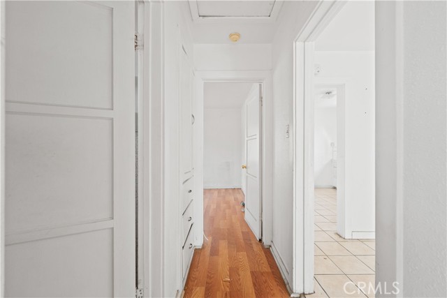 2750 Ballard Street, Los Angeles CA: https://media.crmls.org/medias/af27e71f-c20b-4b4f-ab90-4dbac75238e4.jpg