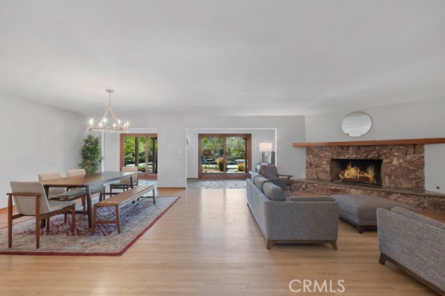 10335 Sylvia Avenue, Porter Ranch CA: https://media.crmls.org/medias/af28cc06-fe15-41d0-bc10-16c7dec4a413.jpg