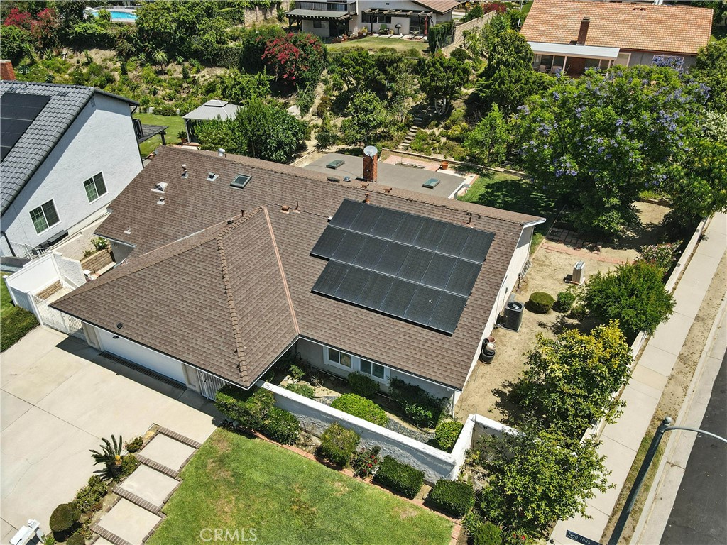 https://media.crmls.org/medias/af28e493-8122-48c0-b56e-1a3133ea7ad9.jpg?preset=X-Large