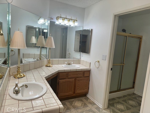 19080 Elm Drive, Apple Valley CA: https://media.crmls.org/medias/af29acd6-962d-4ddf-87aa-eaf594c79279.jpg