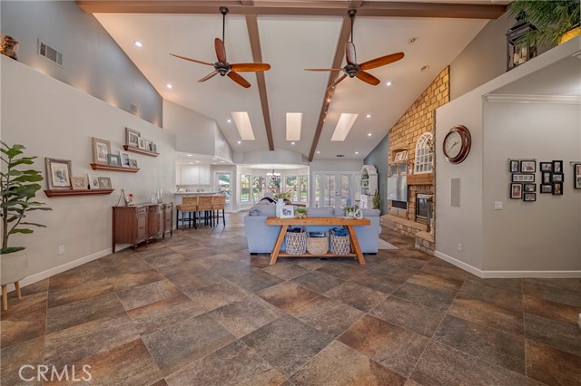 2663 Fallbrook Drive, Merced CA: https://media.crmls.org/medias/af2a1e31-4f8e-49cf-8899-9143bc184b8b.jpg