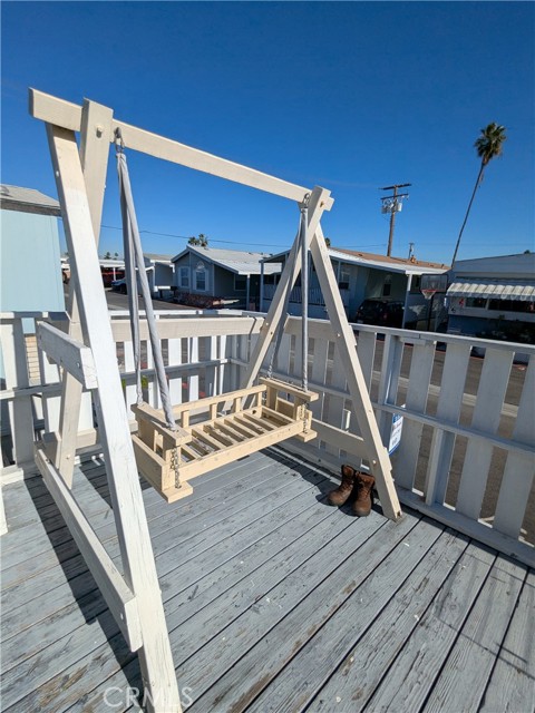 Detail Gallery Image 3 of 10 For 24200 Walnut St #57,  Torrance,  CA 90501 - 1 Beds | 1 Baths