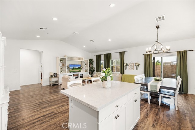 Detail Gallery Image 15 of 50 For 32521 Cumulus, Winchester,  CA 92596 - 5 Beds | 3 Baths