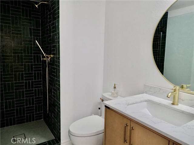 4355 Oak Glen Street, Calabasas CA: https://media.crmls.org/medias/af2af949-e144-4c36-a712-4cf2387327e8.jpg