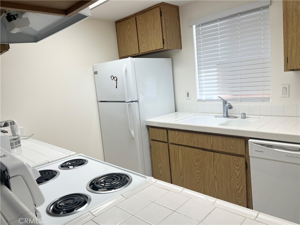 MLS #PW25250520 image #12