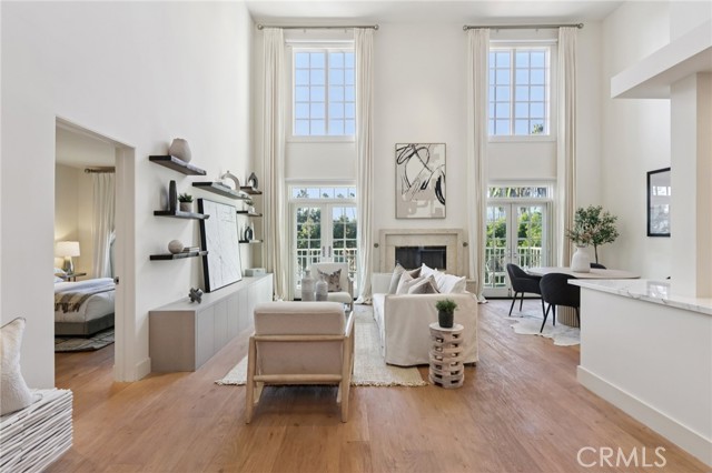 Detail Gallery Image 10 of 67 For 1040 4th #407,  Santa Monica,  CA 90403 - 3 Beds | 3/1 Baths