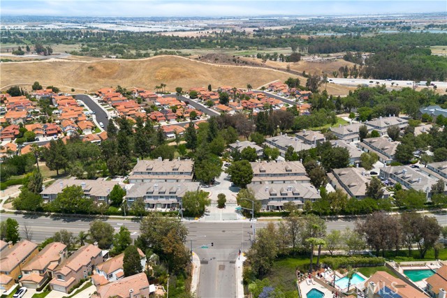 6375 Woodrow Court, Chino Hills CA: https://media.crmls.org/medias/af2c3396-04b8-49b1-8634-4b962489148d.jpg