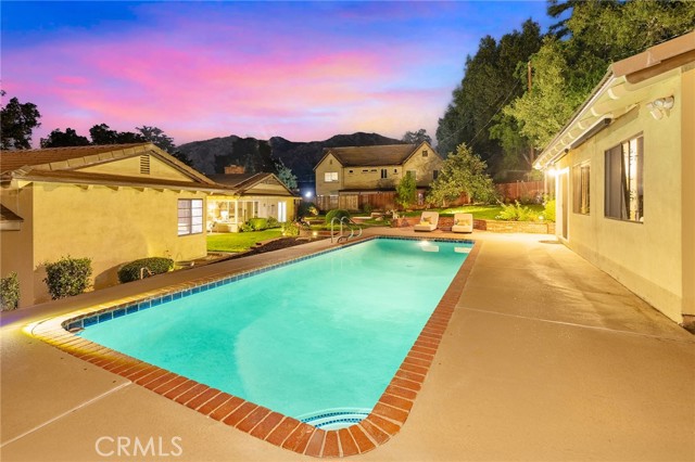1260 Oakhaven Lane, Arcadia CA: https://media.crmls.org/medias/af2c5c82-46c3-4292-90cf-355917f36759.jpg