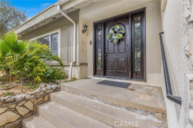 Detail Gallery Image 7 of 67 For 2367 Deerhorn Dr, Riverside,  CA 92506 - 4 Beds | 2/1 Baths