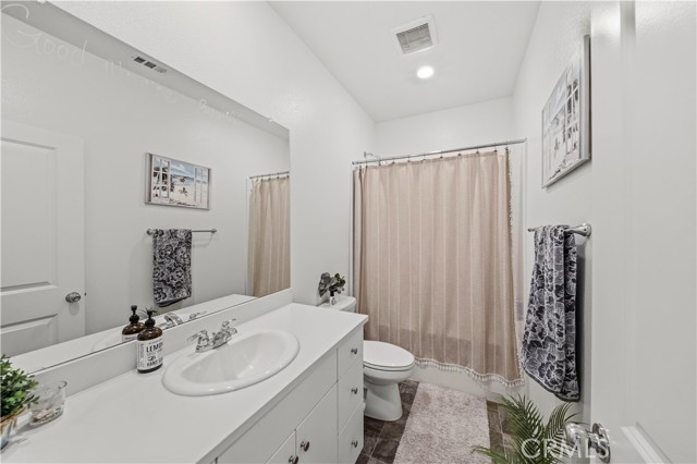 Detail Gallery Image 16 of 33 For 16000 Lasselle #5,  Moreno Valley,  CA 92551 - 3 Beds | 2/1 Baths