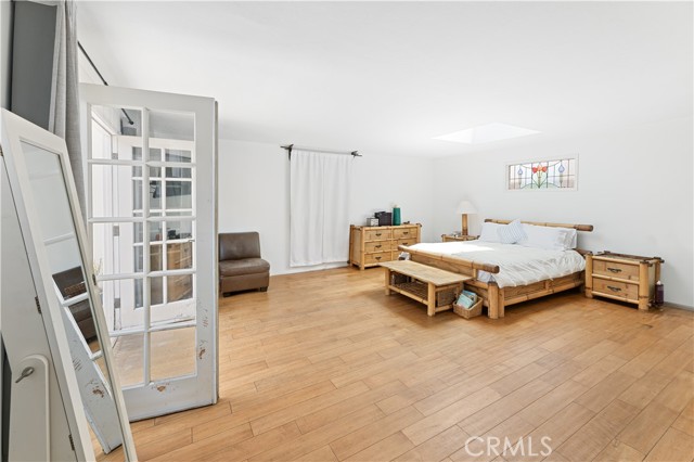 Detail Gallery Image 2 of 32 For 317 Walnut St, Costa Mesa,  CA 92627 - 4 Beds | 2 Baths