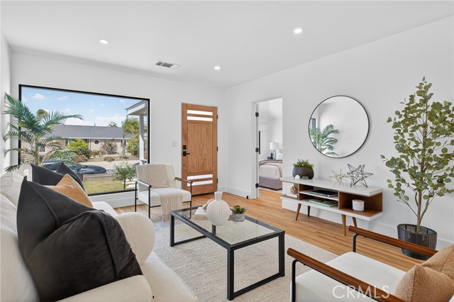 Detail Gallery Image 10 of 29 For 2861 Pinckard Ave, Redondo Beach,  CA 90278 - 3 Beds | 2 Baths