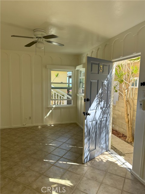 220 Cliff Drive, Laguna Beach CA: https://media.crmls.org/medias/af30a771-f11f-4b4f-b3ed-f390546ffa21.jpg