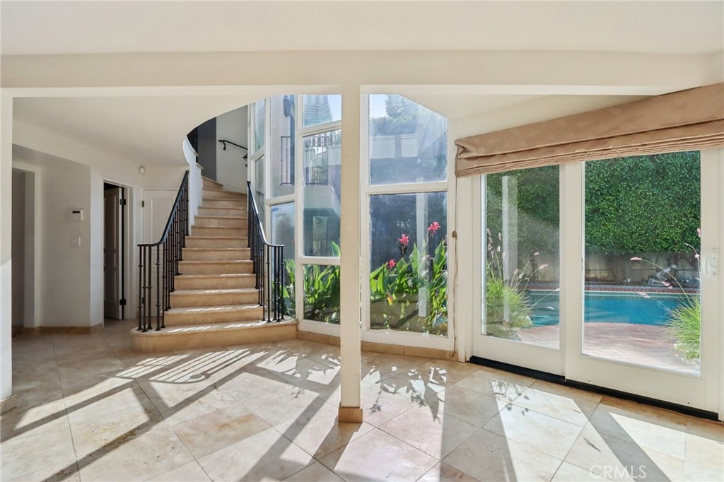 MLS #SR25265177 image #3