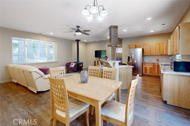 14868 Hickok Court, Magalia CA: https://media.crmls.org/medias/af31ad7a-1a49-4734-8190-6d55f9776ef7.jpg