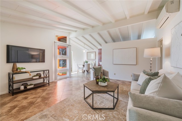 Detail Gallery Image 9 of 47 For 934 N Maple, Anaheim,  CA 92801 - 3 Beds | 1/1 Baths