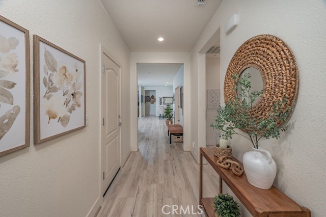 Detail Gallery Image 7 of 38 For 869 Grace Dr, Los Banos,  CA 93635 - 2 Beds | 2 Baths