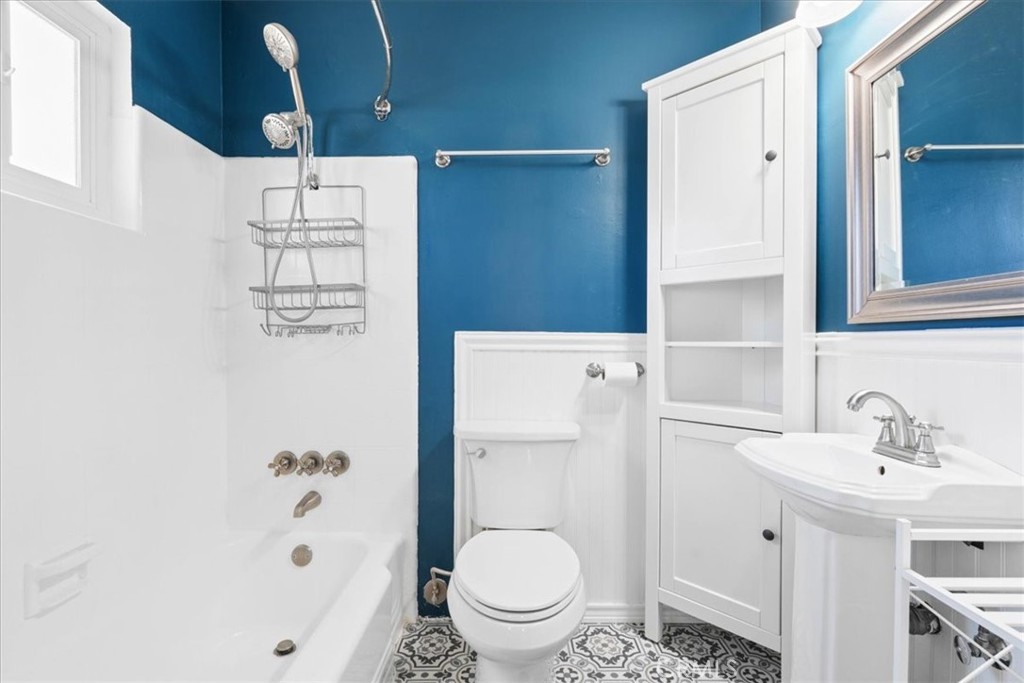 MLS #CV25248036 image #21