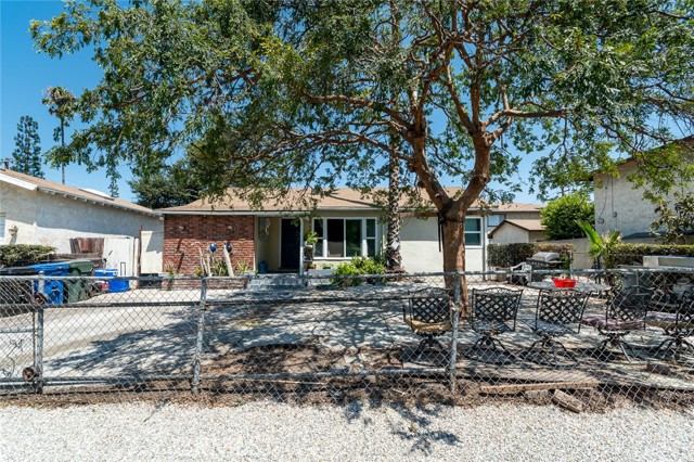 237 W Central Avenue, Monrovia CA: https://media.crmls.org/medias/af33afe0-9f73-4599-98b1-6c284c1aecfb.jpg
