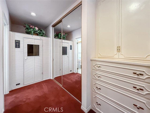 Image 26 of 60 For 17424 Superior