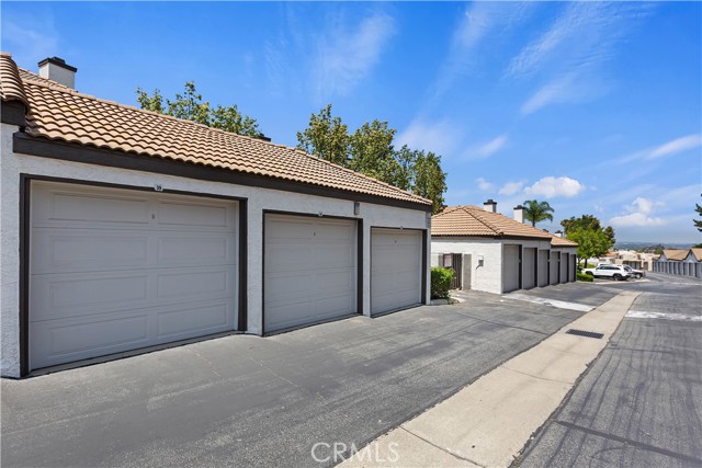 13133 Le Parc Boulevard, Chino Hills CA: https://media.crmls.org/medias/af35ab09-ee7a-4ddf-8b6d-c21350d39cdb.jpg
