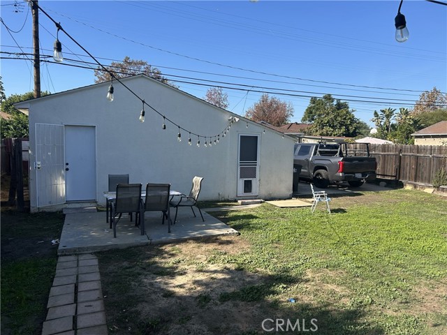 Detail Gallery Image 3 of 6 For 3855 Cherry, Long Beach,  CA 90807 - 2 Beds | 1 Baths