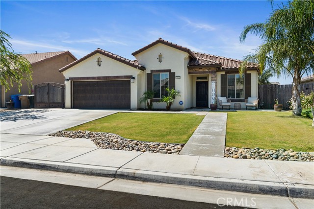 Detail Gallery Image 3 of 30 For 5913 Blue Spruce Ave, Bakersfield,  CA 93313 - 4 Beds | 2 Baths