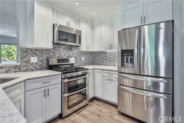 Detail Gallery Image 16 of 45 For 187 via Colinas, Westlake Village,  CA 91362 - 2 Beds | 2 Baths