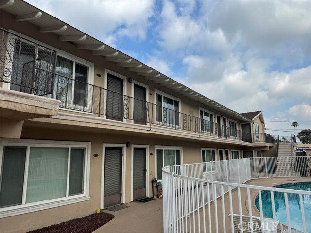 Image 5 of 13 For 1124 Lemon Street