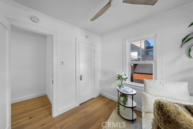 1000 The Strand, Manhattan Beach CA: https://media.crmls.org/medias/af37a7fd-ad91-4105-b17a-5c9f58d9046b.jpg