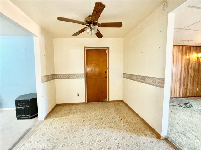 Detail Gallery Image 8 of 16 For 13621 Cedar St, Trona,  CA 93562 - 3 Beds | 1 Baths