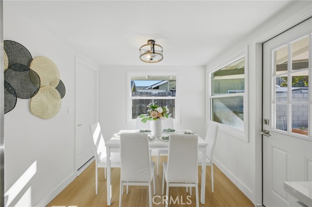 Detail Gallery Image 6 of 29 For 1316 W Beacon Ave, Anaheim,  CA 92802 - 4 Beds | 2 Baths