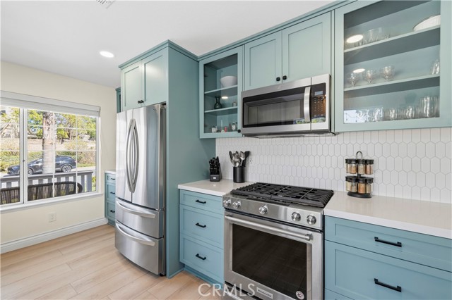 Detail Gallery Image 10 of 41 For 27209 Bidwell Lane, Valencia,  CA 91354 - 3 Beds | 2 Baths