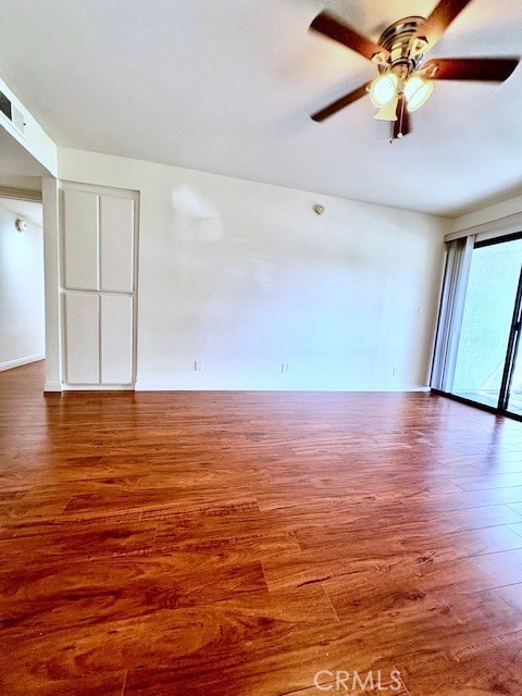 Detail Gallery Image 16 of 26 For 15325 Magnolia #102,  Sherman Oaks,  CA 91403 - 2 Beds | 2 Baths