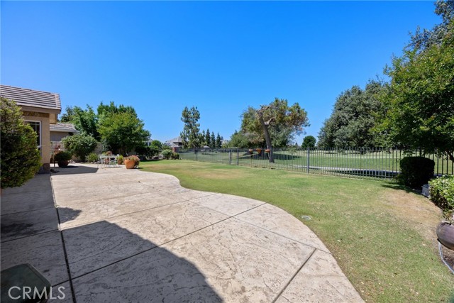 Detail Gallery Image 45 of 51 For 2403 Crocus Dr, Bakersfield,  CA 93311 - 3 Beds | 2 Baths