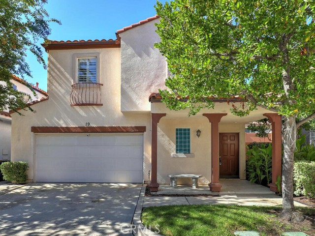 Detail Gallery Image 2 of 16 For 19 Paseo Viento, Rancho Santa Margarita,  CA 92688 - 2 Beds | 2/1 Baths