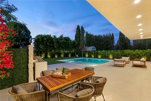 17827 Miranda Street, Encino CA: https://media.crmls.org/medias/af3c63be-6042-4bcc-a87d-1c336fe4e718.jpg
