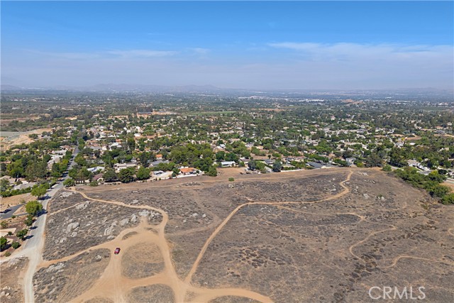 0 Bradley, Riverside CA: https://media.crmls.org/medias/af3dc595-13b7-4eb6-8213-4da3ac7fe663.jpg