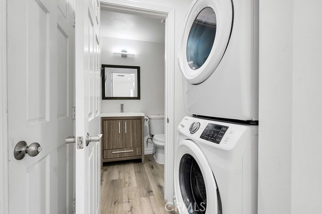 5434 Sylvia Avenue, Tarzana CA: https://media.crmls.org/medias/af3e0ded-47be-490b-be68-184424a40086.jpg