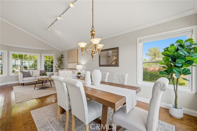 Detail Gallery Image 14 of 60 For 25856 Windsong, Lake Forest,  CA 92630 - 4 Beds | 3 Baths