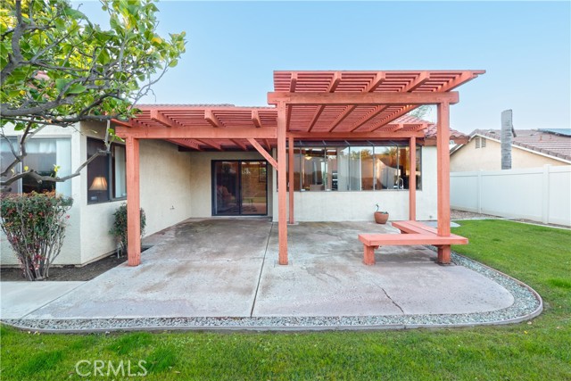 Detail Gallery Image 40 of 47 For 1750 Century Ave, Riverside,  CA 92506 - 4 Beds | 2 Baths