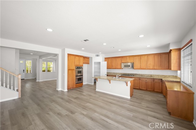 36845 Gemina Avenue, Murrieta CA: https://media.crmls.org/medias/af42042d-349a-4fe9-95b6-96dd640fdbb7.jpg