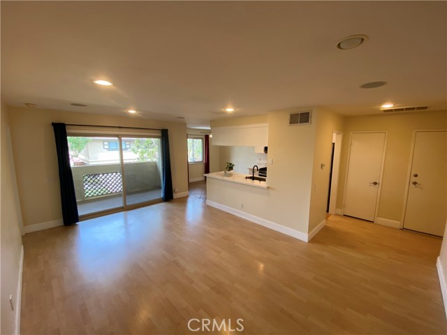 Detail Gallery Image 15 of 29 For 21296 Tupelo Ln #6,  Lake Forest,  CA 92630 - 2 Beds | 2 Baths